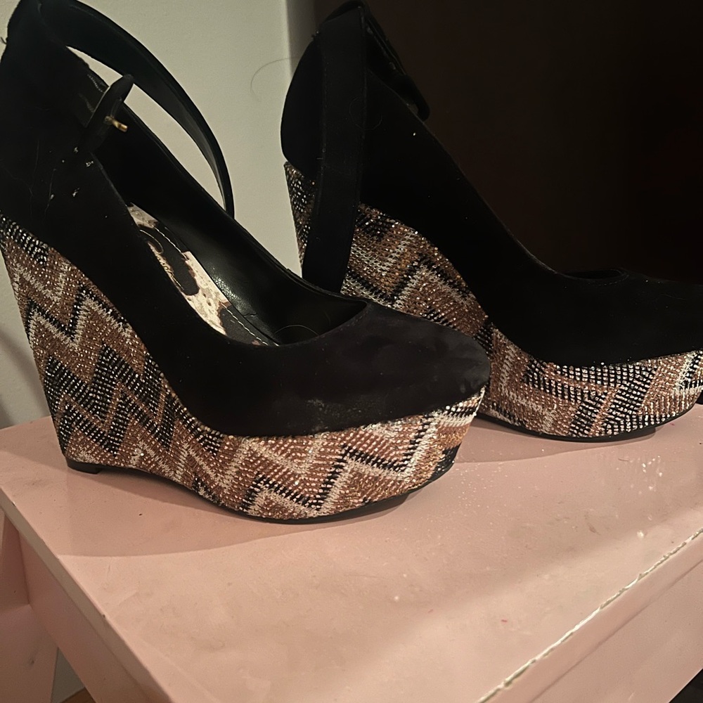 Jessica Simpson Glitter Wedge